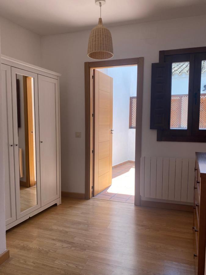 Apartamentos Del Casco Toledo Bagian luar foto