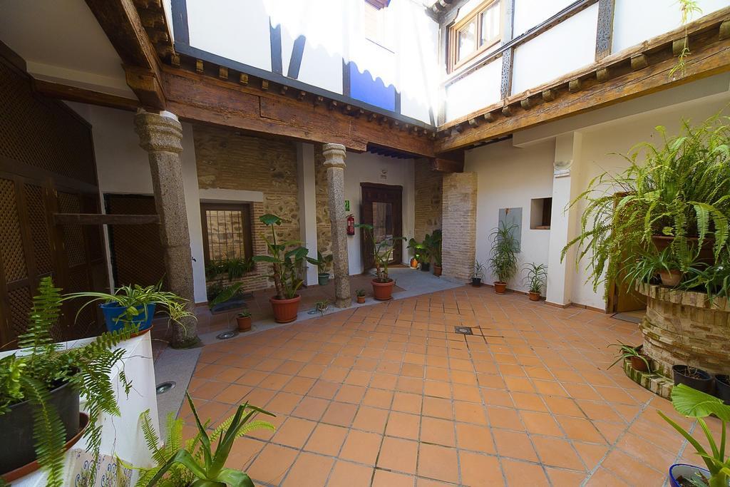 Apartamentos Del Casco Toledo Ruang foto