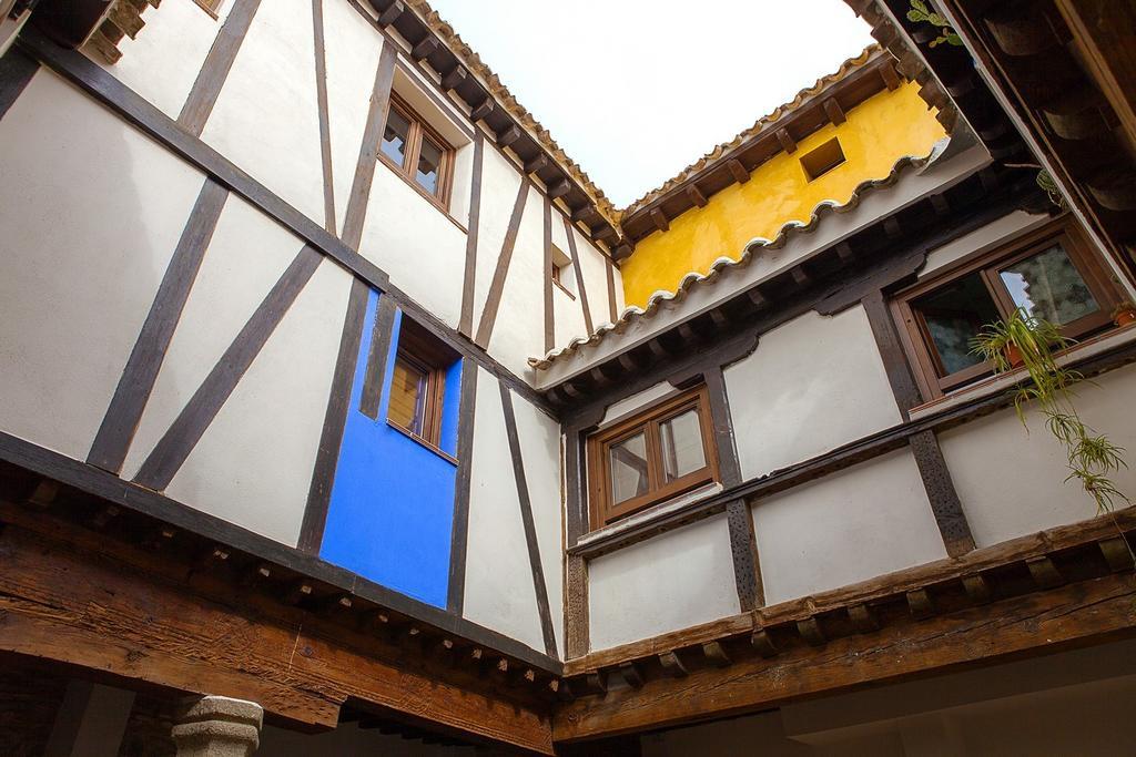 Apartamentos Del Casco Toledo Ruang foto