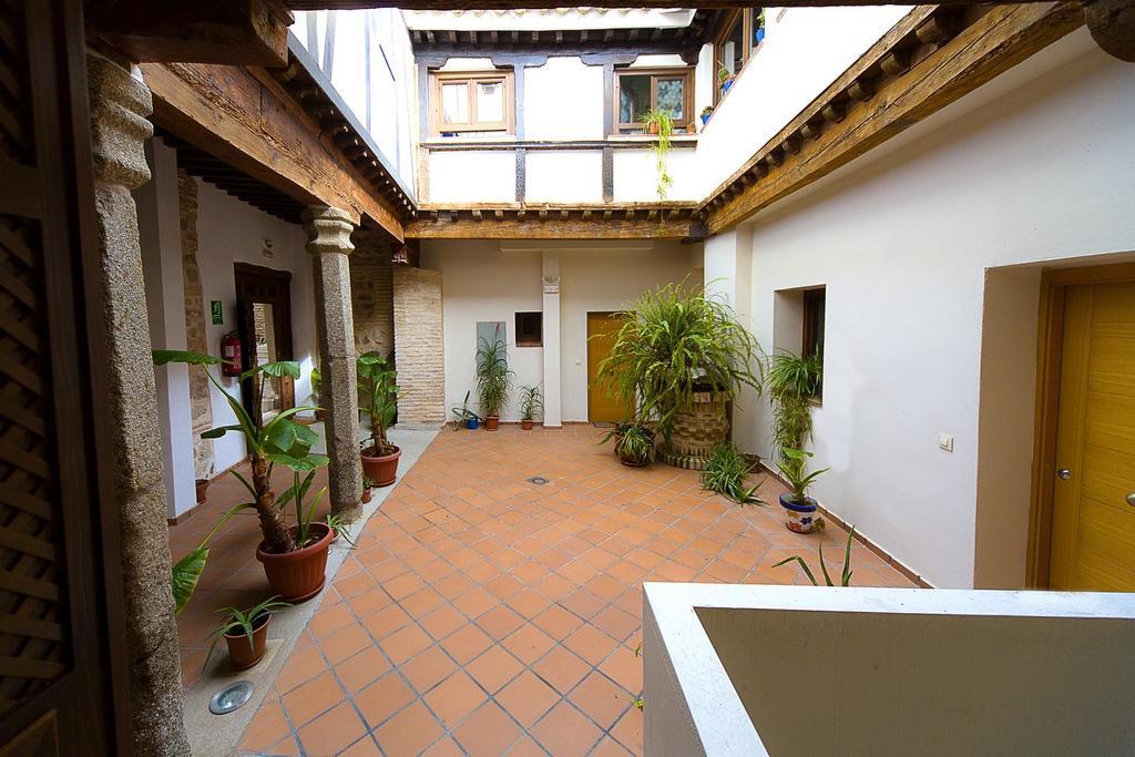 Apartamentos Del Casco Toledo Ruang foto